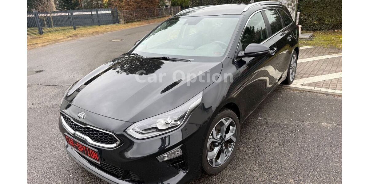 Kia ceed Sportswagon 122.000 km 13.900 &euro; Berlin-Schönefeld 12529