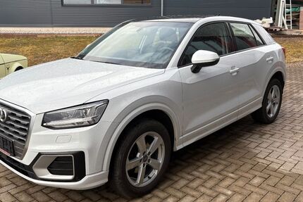 Audi Q2 82.090 km 21.490 € Walderbach 93194