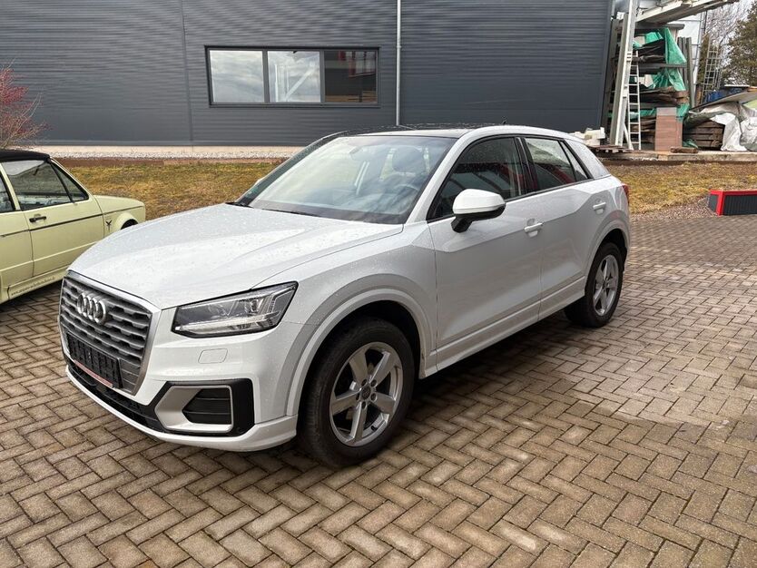 Audi Q2 82.090 km 21.490 € Walderbach 93194