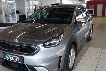 Kia Niro 74.989 km 16.479 € Bocholt 46395