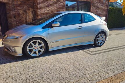 Honda Civic 107.800 km 14.750 &euro; Nadrensee 17329