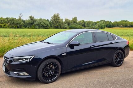 Opel Insignia 174.000 km 9.850 &euro; Duisburg 47198