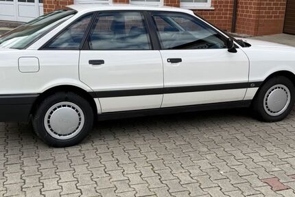 Audi 80 13.400 km 11.700 &euro; Chemnitz 09114