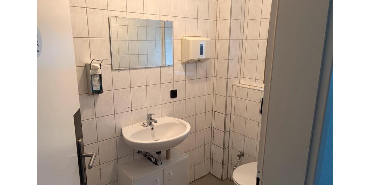 Gewerbeobjekt Philippsburg - 1.350&euro; | Angebot:23685967