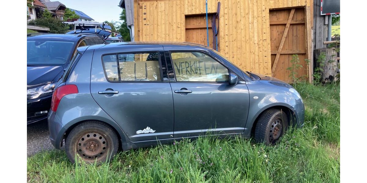 Suzuki Swift 158.900 km 3.800 &euro; Bernau 79872