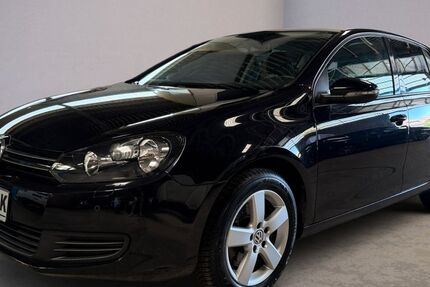 VW Golf 32.000 km 11.999 &euro; Linnich 52441