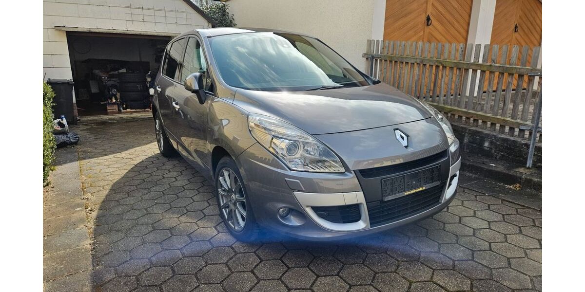 Renault Scenic 85.500 km 6.299 &euro; Wunsiedel 95632