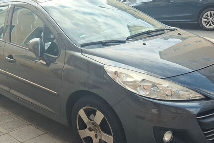 Peugeot 207 145.000 km 3.000 &euro; Nürnberg 90409