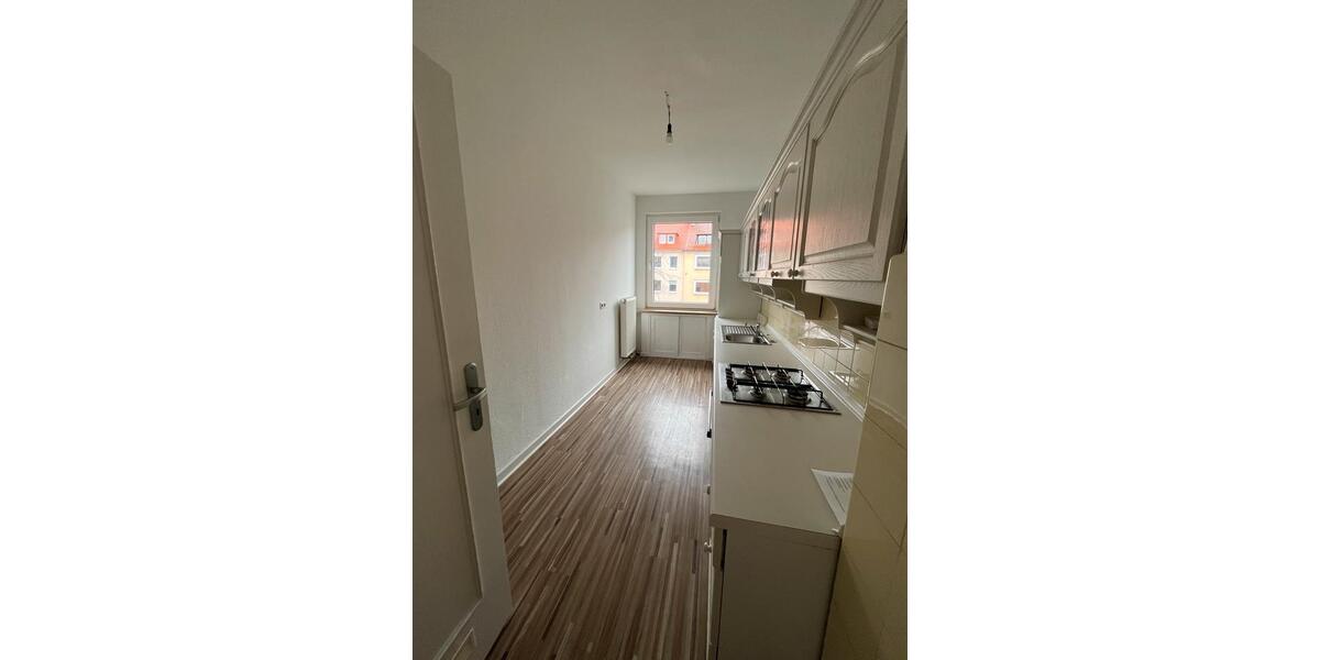 Etagenwohnung Hildesheim - 2 Zimmer, 62 m&sup2;, 505&euro; | Angebot:26394132
