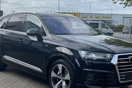 Audi Q7 212.000 km 24.999 &euro; Stade 21682
