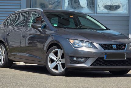 Seat Leon 234.400 km 6.980 &euro; Friedrichsdorf (10 Min. nördlich von Frankfurt/M) 61381