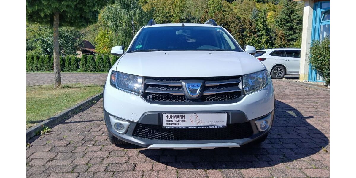 Dacia Sandero 252.000 km 3.990 &euro; Grafenrheinfeld 97506
