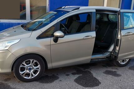 Ford B-Max 200.000 km 3.000 &euro; Berlin 13405
