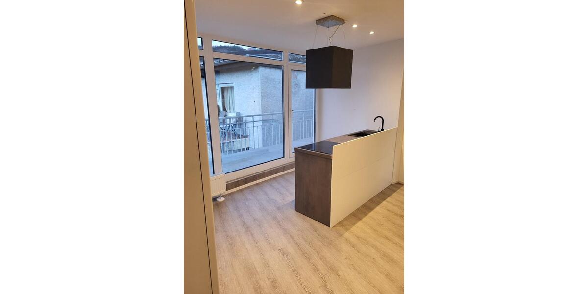 Dachgeschoßwohnung Eberbach - 1.5 Zimmer, 78 m&sup2;, 875&euro; | Angebot:26365223