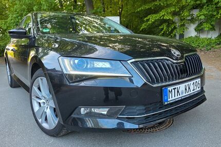 Skoda Superb 84.600 km 22.500 &euro; Bad Soden 65812