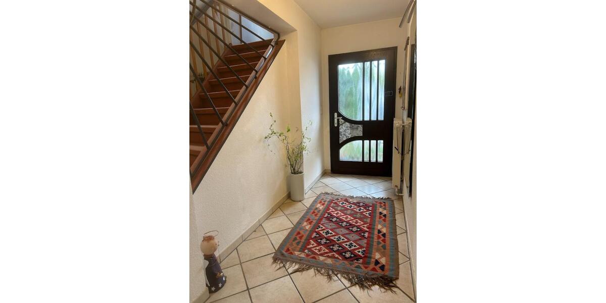 Doppelhaushälfte Köln Kalk - 7 Zimmer, 160 m&sup2;, 670.000&euro; | Angebot:26000903