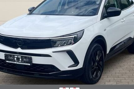 Opel Grandland (X) 24.350 km 23.690 &euro; Dorsten 46286