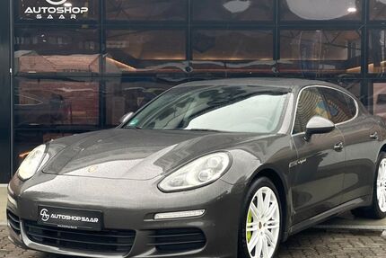 Porsche Panamera 243.400 km 26.990 € Saarbrücken 66117