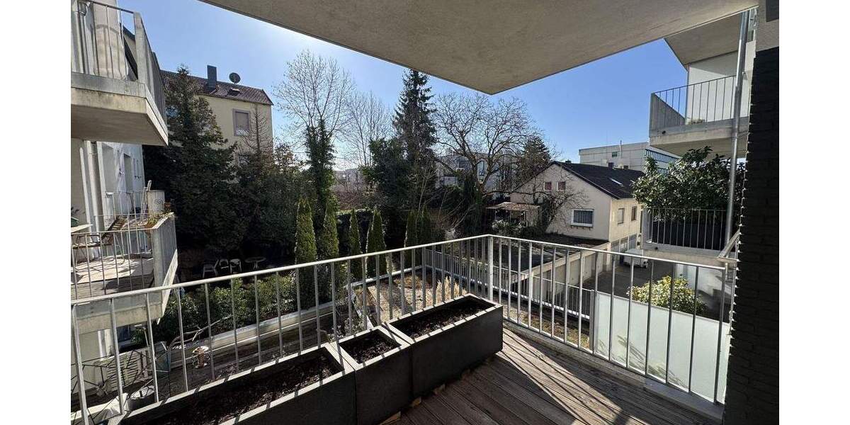 Etagenwohnung Kaiserslautern Innenstadt - 3 Zimmer, 107 m&sup2;, 1.150&euro; | Angebot:25290661