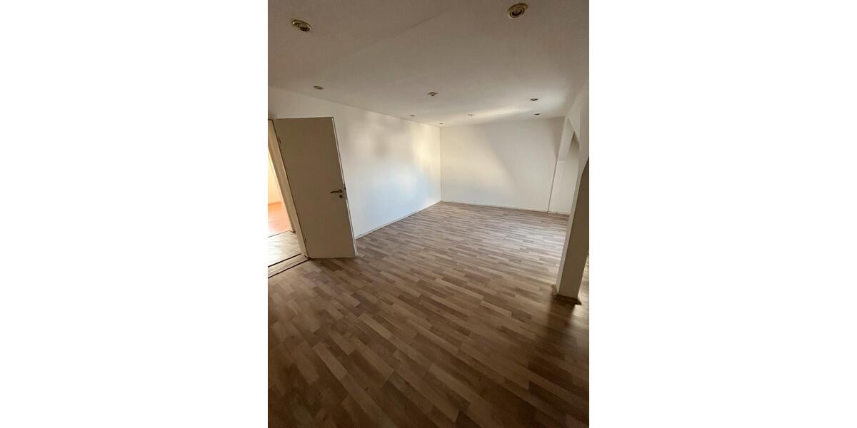 Dachgeschoßwohnung Hagen Hagen-Mitte - 3.5 Zimmer, 85 m&sup2;, 790&euro; | Angebot:26021728