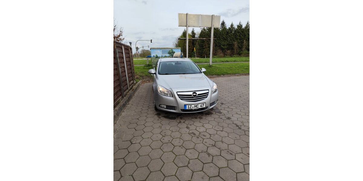 Opel Insignia 110.000 km 5.700 &euro; Elmshorn 25335