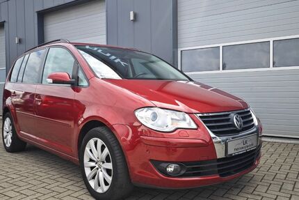 VW Touran 178.596 km 6.490 &euro; Tostedt 21255
