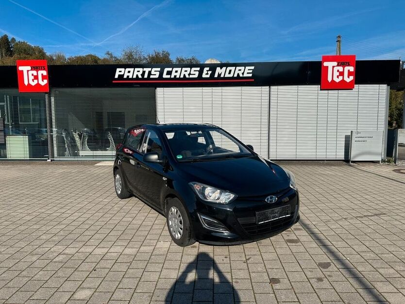 i20