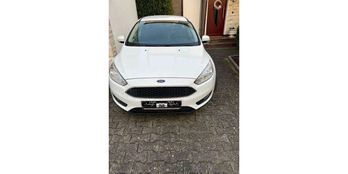 Ford Focus 112.046 km 6.800 &euro; Bonn 53119