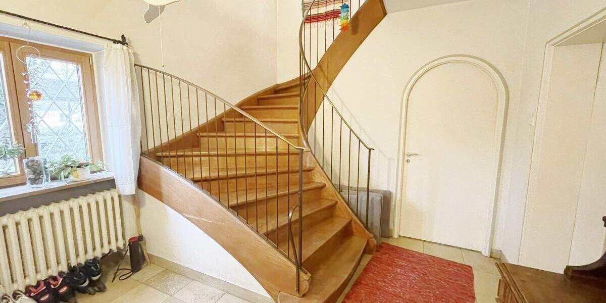 Einfamilienhaus Neu-Ulm Weststadt - 7 Zimmer, 198 m&sup2;, 490.000&euro; | Angebot:25355594