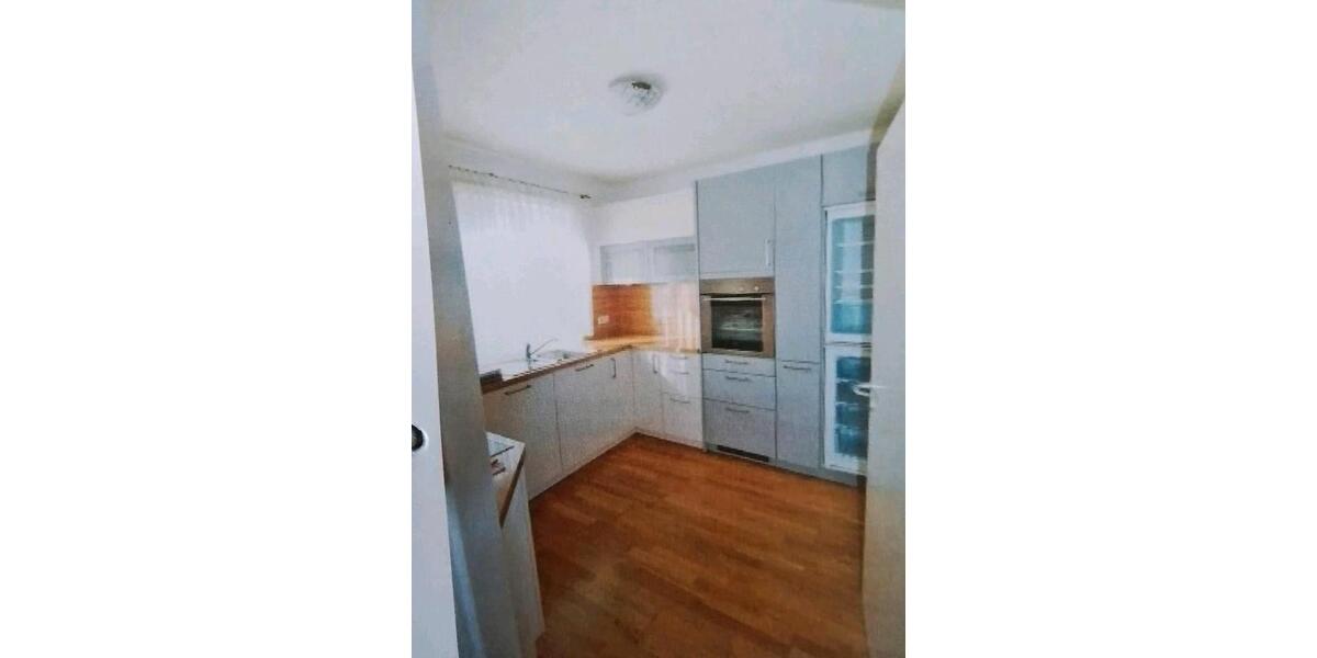 Etagenwohnung Teublitz - 3 Zimmer, 79 m&sup2;, 780&euro; | Angebot:26350690