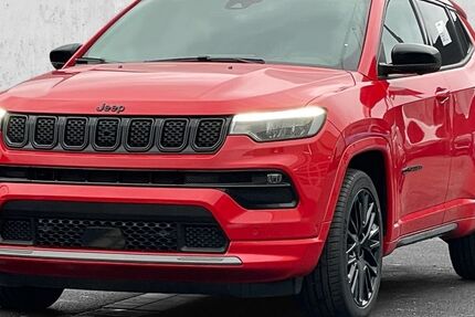 Jeep Compass 17.990 km 28.475 € Aachen 52078