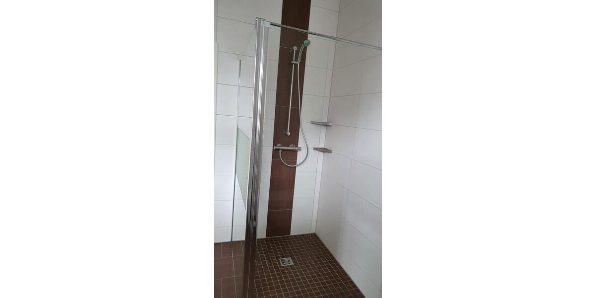 Bungalow Dörpen - 3 Zimmer, 93 m&sup2;, 780&euro; | Angebot:26397925