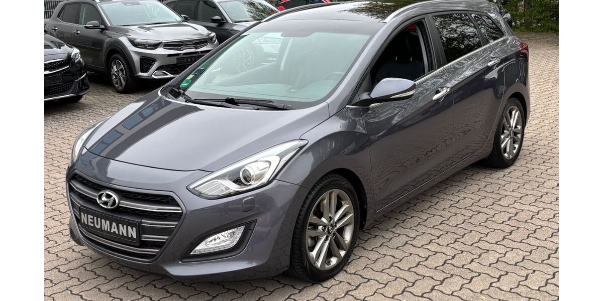 Hyundai i30 149.000 km 7.500 &euro; Rellingen 25462