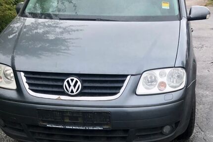 VW Touran 341.159 km 1.400 € Kiel 24114