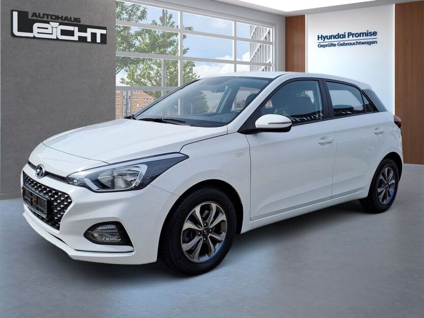 i20