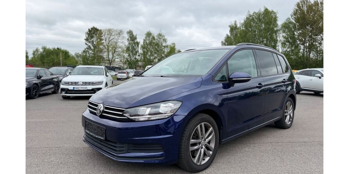 VW Touran 166.000 km 16.300 &euro; Velten 16727