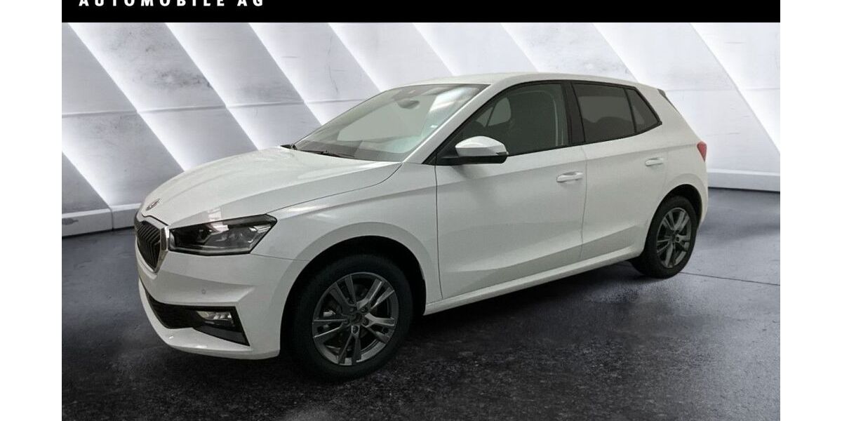 Skoda Fabia 9.990 km 24.970 &euro; Berlin 12681