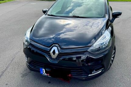Renault Clio 89.974 km 7.590 &euro; Westoverledingen 26810