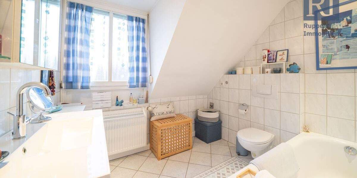 Etagenwohnung Würzburg / Zellerau Zellerau - 3 Zimmer, 68 m&sup2;, 249.000&euro; | Angebot:25387154