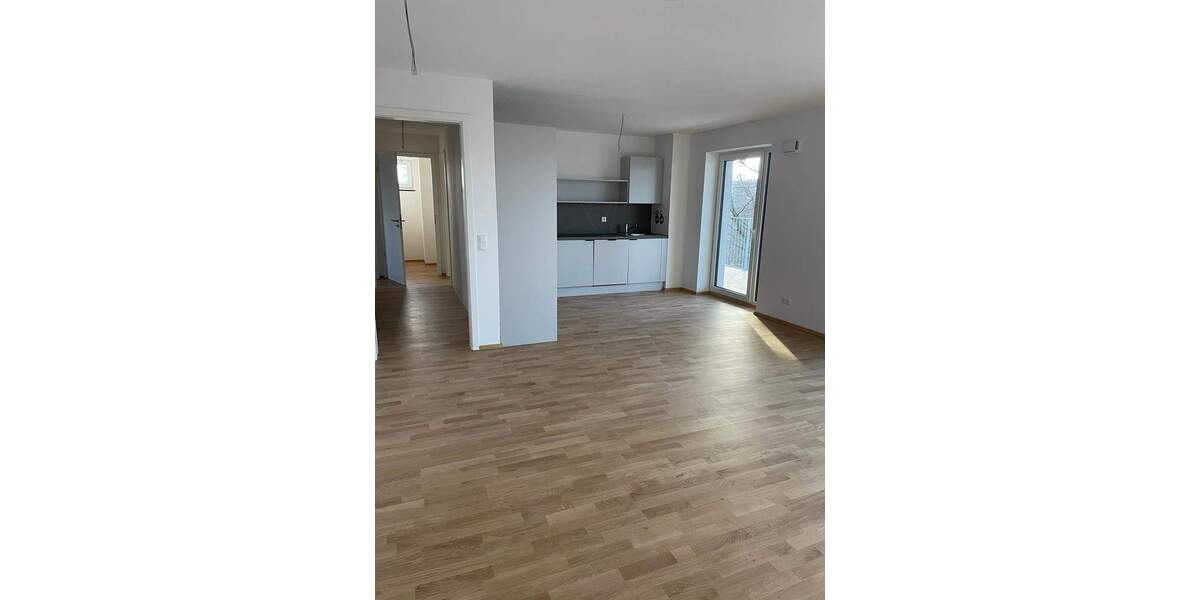 Etagenwohnung Schweinfurt Musikerviertel und amerik. Siedlung - 3 Zimmer, 94 m&sup2;, 999&euro; | Angebot:26435771