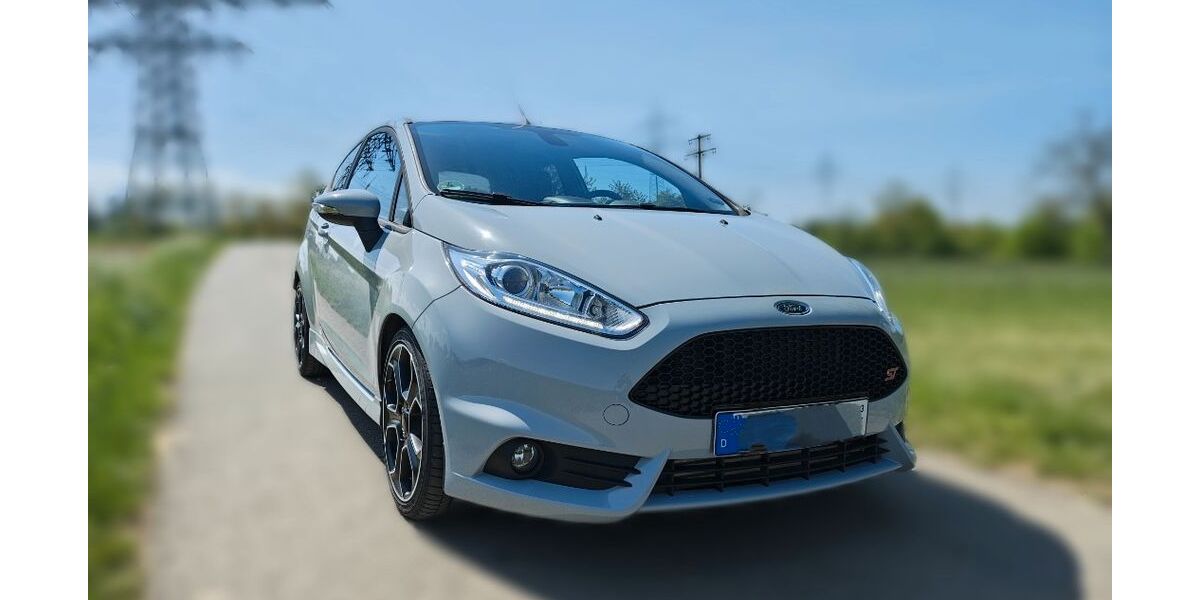 Ford Fiesta 23.935 km 18.999 &euro; MÜHLACKER 75417