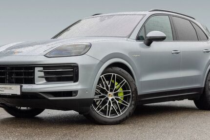 Porsche Cayenne 17.400 km 98.950 € München 81477