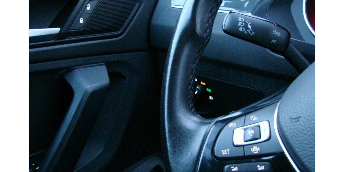 VW Tiguan 2.0TSi Comfortline BMT 4M SHZ ACC LED AHK 69.021 km 24.980 &euro; Falkensee 14612