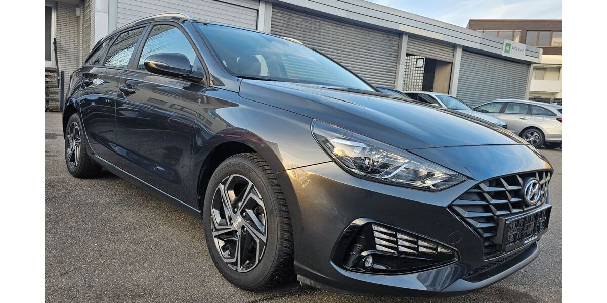 Hyundai i30 23.200 km 17.650 &euro; Leonberg 71229