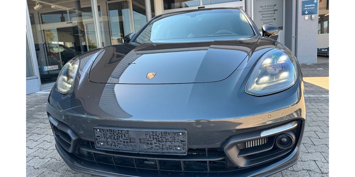 Porsche Panamera 113.650 km 59.950 &euro; Philippsburg 76661