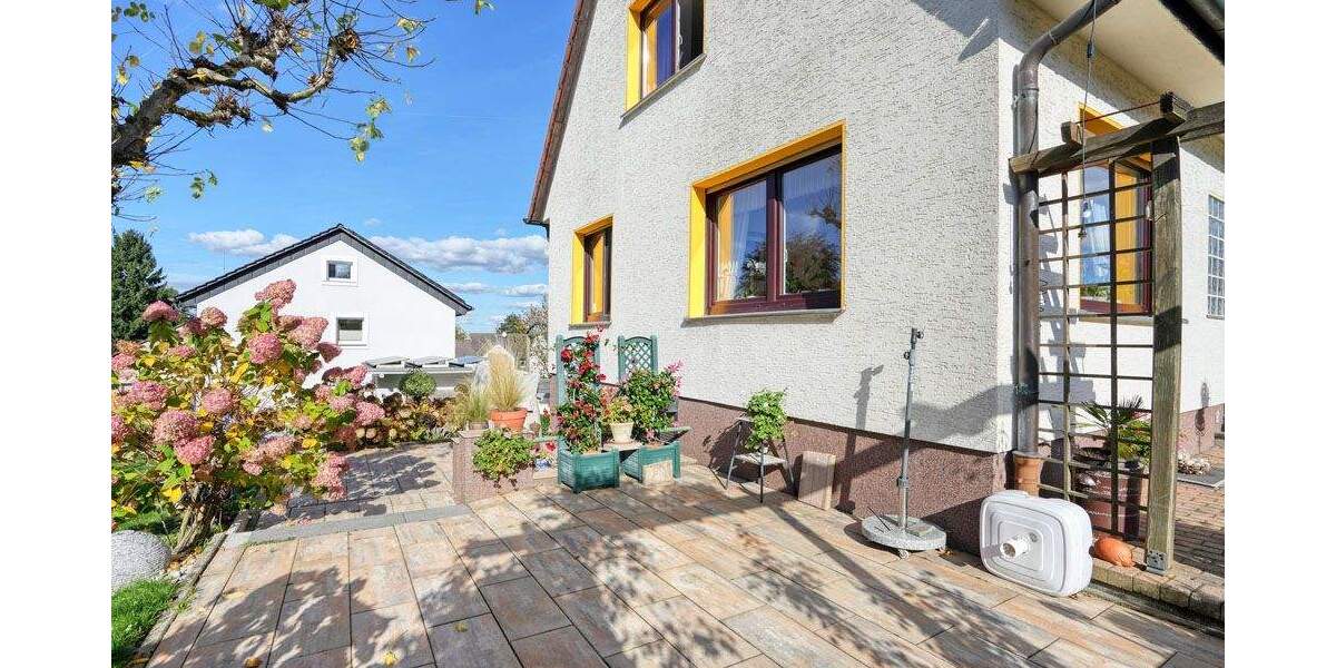 Einfamilienhaus mit Erweiterungspotential auf großem Grundstück in ruhiger Wohnlage 5 zimmer