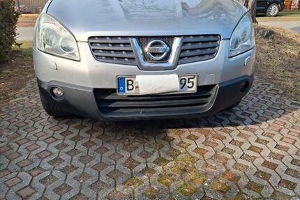 Nissan Qashqai 204.000 km 3.800 &euro; Berlin 13129