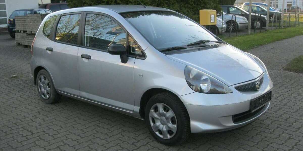Honda Jazz 218.000 km 650 &euro; Miltzow 18519
