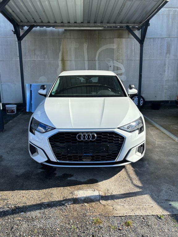 Audi A3 69.000 km 17.900 € Hamburg 22041