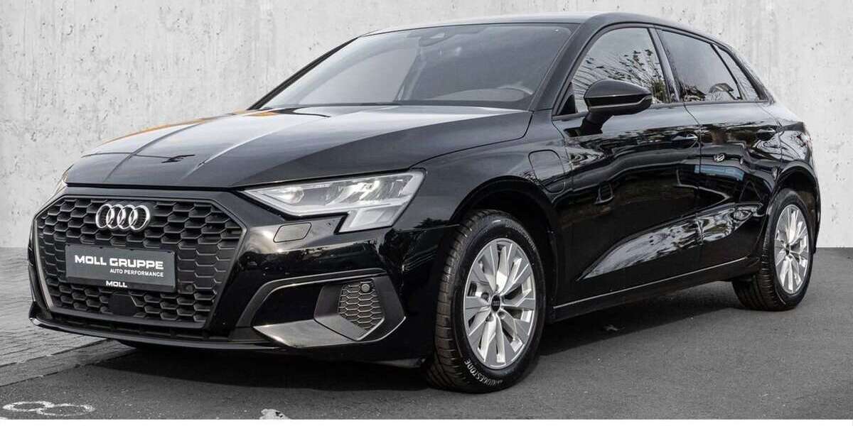 Audi A3 36.230 km 22.970 &euro; Düsseldorf 40474